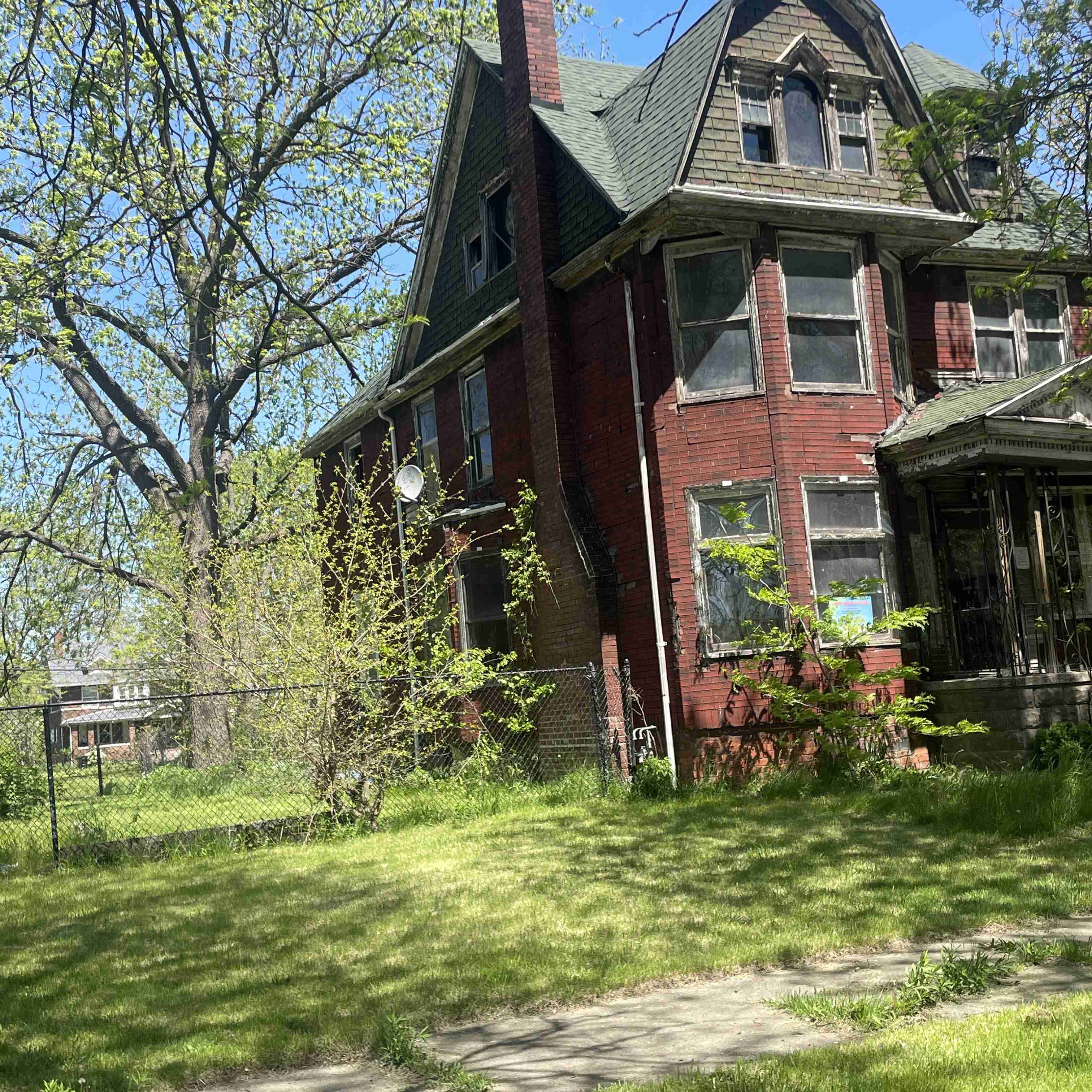 67 Englewood (8).jpg